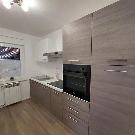 Apartament Marica *